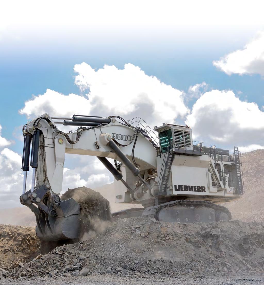 Mining Excavator Operating Weight with Backhoe Attachment: Operating Weight with Shovel Attachment: Engine Output: Bucket Capacity @ 1,8 t/m 3 / 3,000 lb/yd 3 :