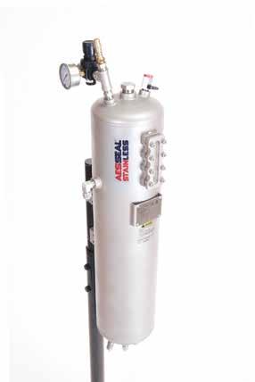 6 gal US) 304 SS Vessel Construction Suitable for a range of challenging environments Water regulator Maintains water level and pressure in the vessel Flow indicator Visually alerts the user to an