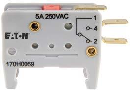 Type T indicator The indicator is situated on one cover plate with a cover plate tag to accommodate an auxiliary switch. The minimum rated voltage for operating the indicator is 20 V.