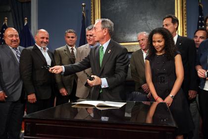 RECENT LEGISLATIONS On August 16, 2010, Mayor Bloomberg signed Local Law 43, requiring all grades of heating oil used in the city of New York to contain at least 2%