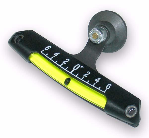 Almost all roads have a crown to help drain water during rainstorms. Use the suction cup to attach the road crown gauge bracket to the vehicle in a vertical position.