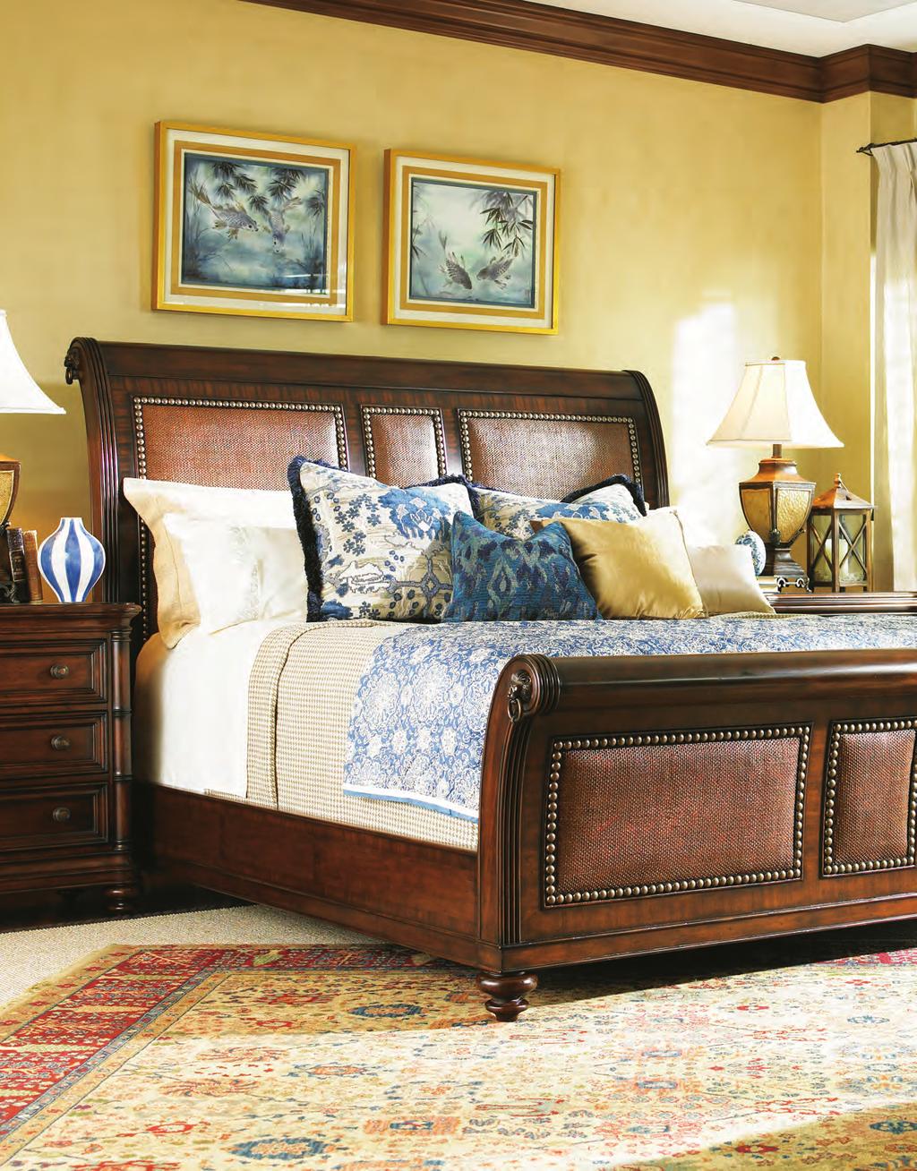 The classic Palmera sleigh bed makes an