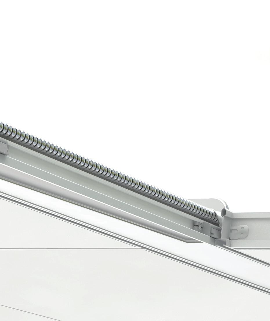 XAL LENO 11 Driver Our drivers are designed to deliver the best efficiency for every fixture size and are perfectly integrated in a central location on top of the luminaire.