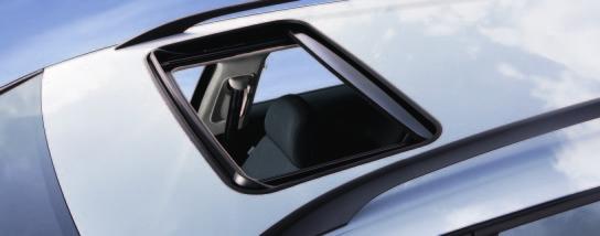 Technical features such as the Auto-Close system, the Auto-Retract system or the Protective Venus glass ensure safe and carefree driving pleasure: Protection from surprises.