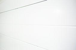 One horizontal line per panel gives a clean, smooth,