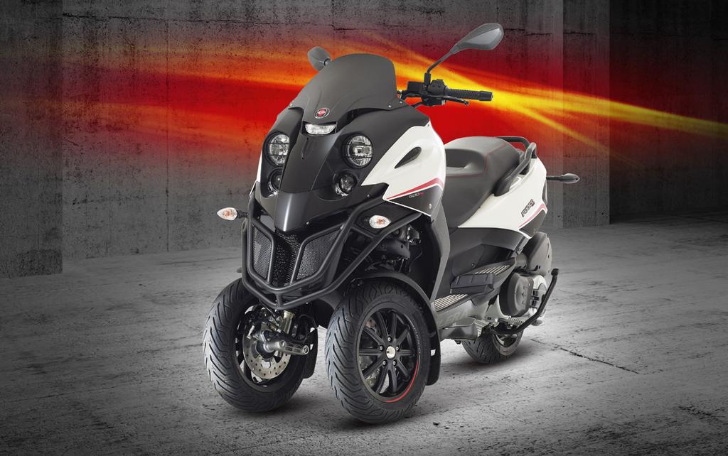 FUOCO LT 500 FUSION WHITE ALL AROUND ONLY BURNT EARTH Gilera Fuoco: Everyday a new adventure.