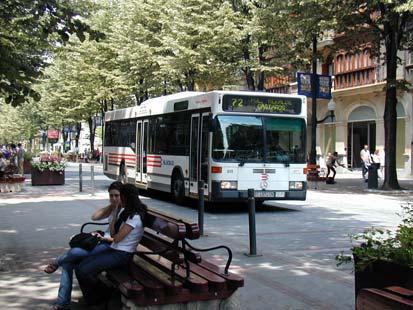 Buses Flexibility for route adjustments Closer stop spacing In search of higher quality: Low floor buses for an aging