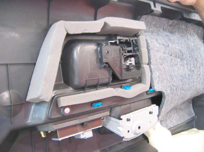 (f). Disengage the 4 clips and remove instrument panel register assembly. (FIGURE 2-4) 3. REMOVING FOAM FROM DOOR (a).