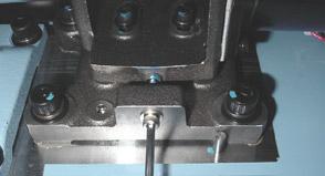 Please adjust tension by tension adjusting screw < Note > Push gauge should
