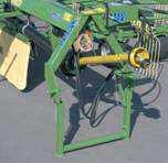 Swadro 700, 800/26, 900 The professional center delivery Rakes KRONE-Jet-Effect Cardanic rotor suspension Choice of mechanical or hydraulic work width control on Swadro