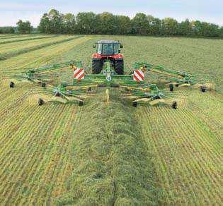 The even, well formed center windrow left by the Swadro 1400 ensures an even better efficiency of any following harvesting machinery with contractors talking about an increase