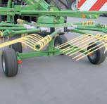 mounted Swadro single rotor rakes with working widths of 3.50 m to 4.60 m (11'6" to 15'1").