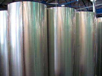 Aluminum duct should not be used for conveying abrasive materials. When temperatures exceed 400 F (200 C) galvanized steel is not recommended.