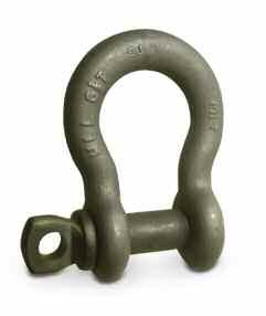 RIGGING STAC Chain, Shackles & Accessories CM SCREW PIN ANCHOR SHACKLES n Work Load Limits: 1/2 to 43 tons n Size Diameter: 3/16" to 2" n Surface Finish Self colored, painted or galvanized per ASTM.