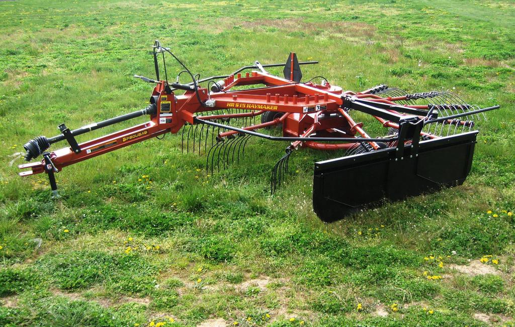 Rotary Rake Model HRS15 Operator s Manual THIS MANUAL MUST BE READ AND