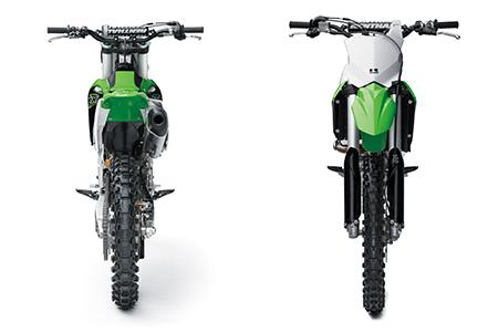 Factory Styling Matching the KX250F?s lighter weight, all-new KX450F-inspired minimalist bodywork makes the bike look more compact.