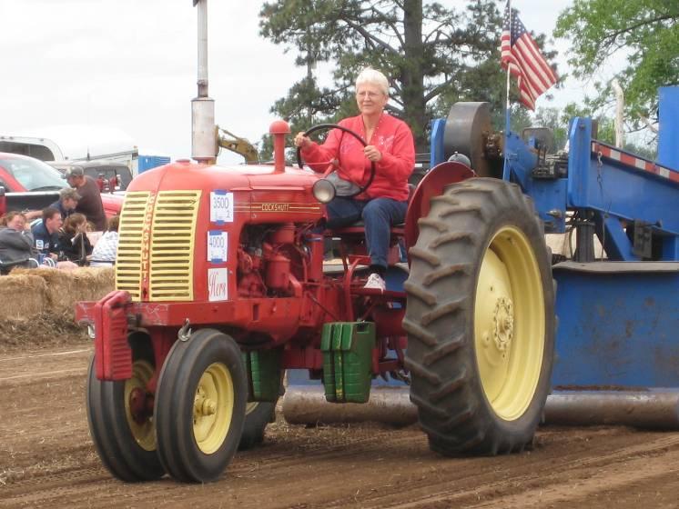 Then, without any internal engine work, he fitted into one of his Cockshutt 40 tractors, forming what he calls his Super 40. This tractor debuted in 2009.