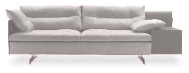 GranTorino Jean-Marie Massaud 2013 197 Un sistema divano che nella sua versione più originale e preziosa abbina il Cuoio Saddle Extra alla Pelle Frau o al tessuto.