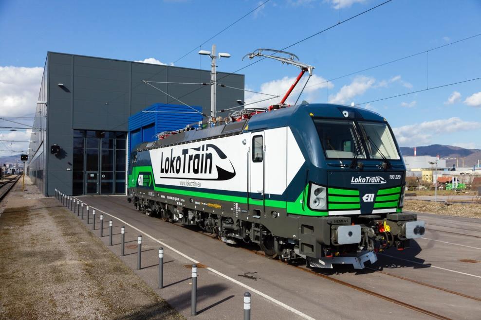 LOKPOOL Class DE 193 5 locomotives multi-system (DC, AC), motive power 6,4 MW,