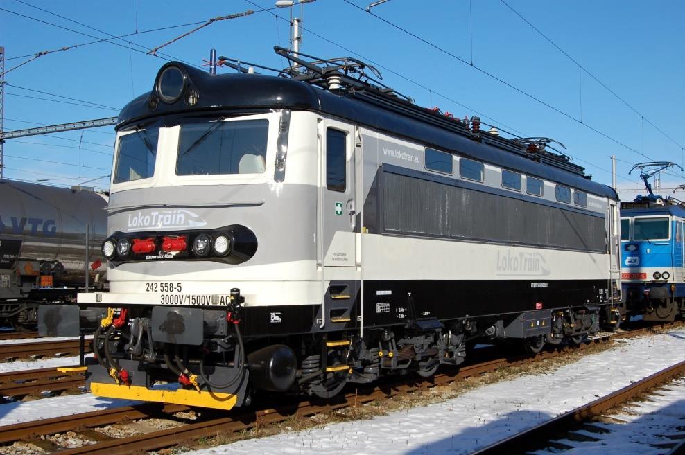 LOKPOOL Class CZ 242 3 lokomotives electrification system AC 25kV 50Hz,