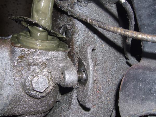 Unplug the horn wire and pull entire gearbox and steering shaft