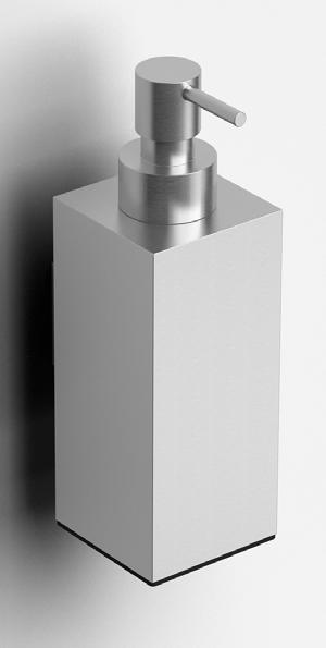 198 CL/09.01.125.29 Quadria soap dispenser, wall mounted chrome CL/09.01.125.41 Quadria liquid soap dispenser, wall mounted brushed stainless steel > SJ/09.