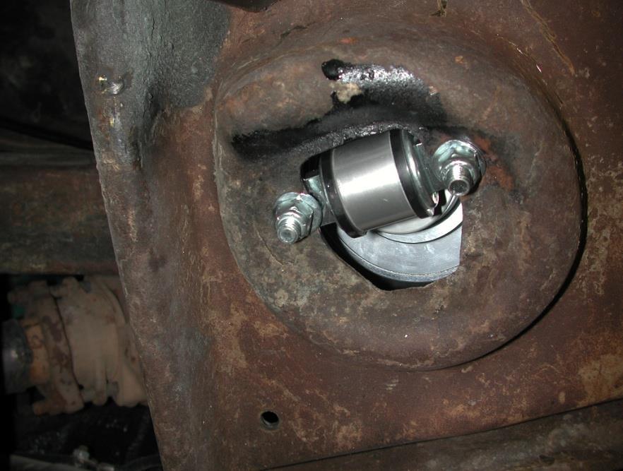 11. The air-fitting hole should point towards the front of the vehicle. The bellow can be rotated separate of the shock to alter the air fitting location. 12.