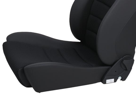 Traveller The Traveller series offers a lot of side support and ensures the perfect sitting position on long journeys.