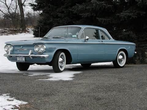 One of the interesting things I ve noticed when people approach the Corvairs is that they suddenly start smiling.