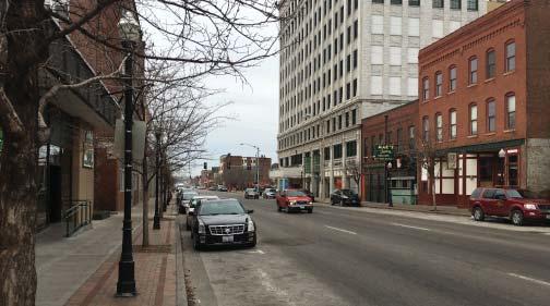 residents. As Davenport grew outward from its initial location along the bluff parallel to the Mississippi River, both 3rd and 4th streets were initially two-way streets.