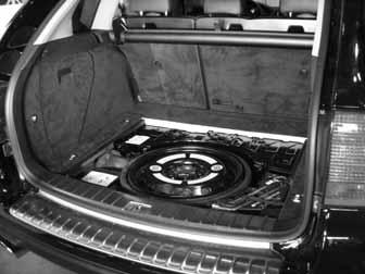 INSTLLTION DIFFICULTY: OUT OF 35 ESTIMTED TIME: 2-3 HOURS STEP 1 Remove any contents from the cargo area. Thank you for choosing a JL udio Stealthbox for your automotive sound system.