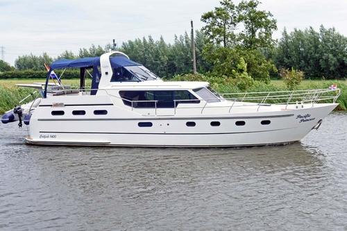 MOTORBOOT - LINSKENS CATFISH 1400 - PACIFIC PRINCESS General Brand: Linskens Catfish 1400 Name: Reference number: Dimensions (l x w x d): Airdraft: Shipyard: Pacific Princess B1159 13.80 x 4.30 x 1.