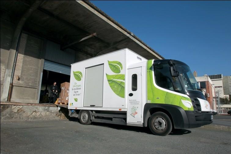Parcels : transferred t electric vans Big parcels and Pallets : truck 5,5 electric truck in May 2010 : Mdec paylad