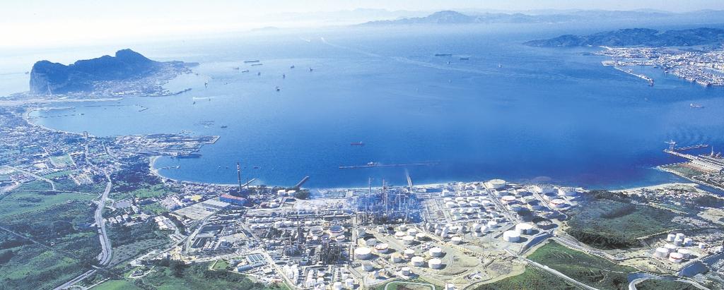 Refining CEPSA conducts its core refining operations at its 3 whollyowned refineries,tenerife, located in Santa Cruz de Tenerife, Gibraltar in San Roque (Cádiz) and La Rábida in Palos de la Frontera