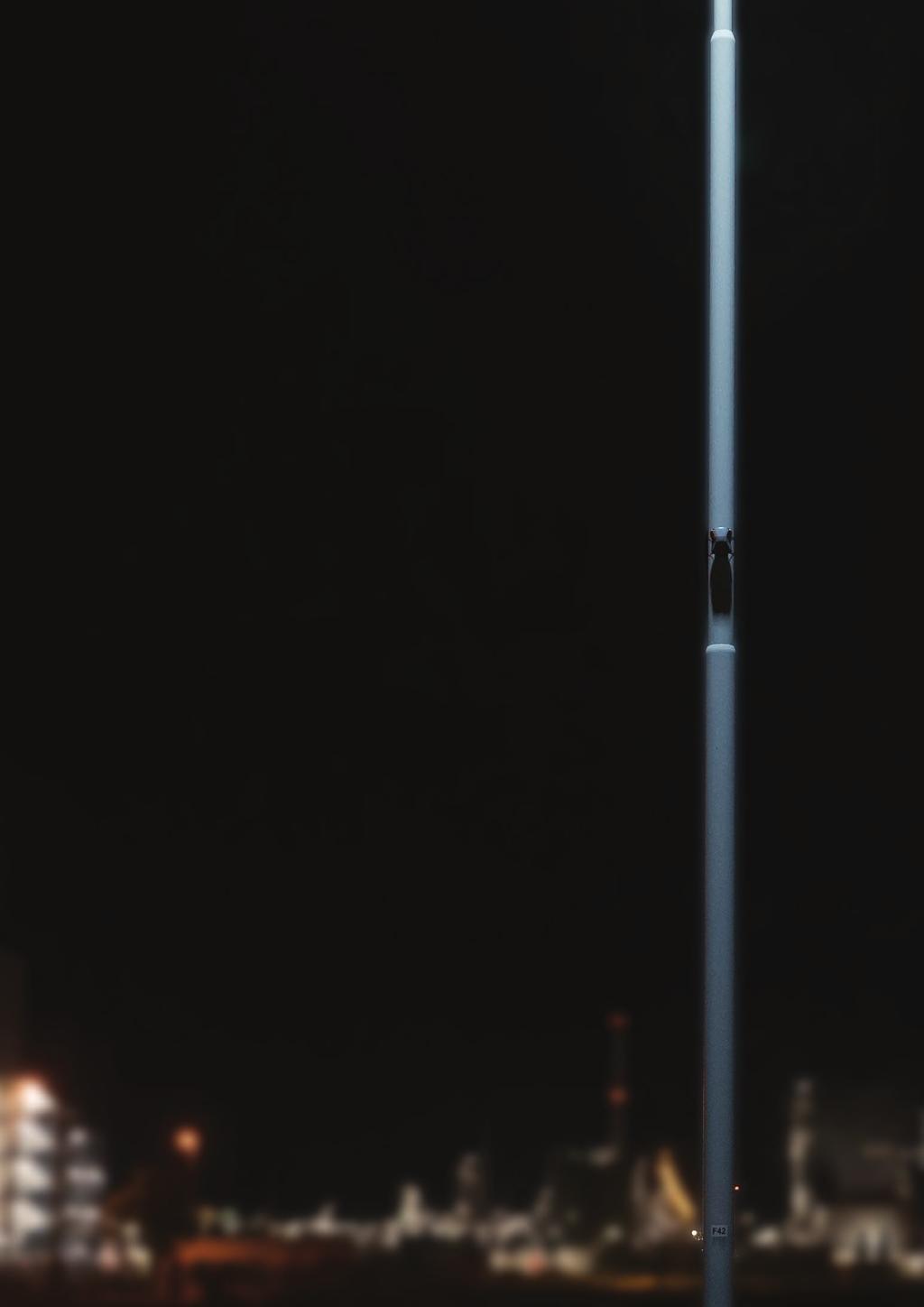 SMART AND SUSTAINABLE PORT OF MOERDIJK Furthermore, connected wireless street lighting networks from Tvilight are a perfect foundation for Smart Cities and Internet of Thing (IoT).