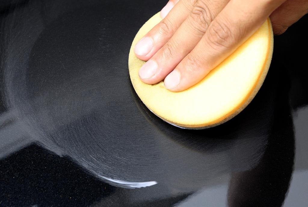 Applicator Pads Wax applicators and polishing cloths are a necessary tool to help make your vehicle shine. Feel confident using our products with your favorite polish, wax or detailing treatment.