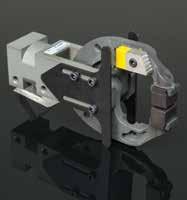We have developed a wide selection of modular jaw tips for maximum clamping
