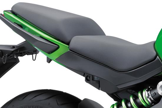 The seat offers comfort and good freedom of movement.