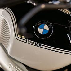 The R ninet seat adds a sporty touch.
