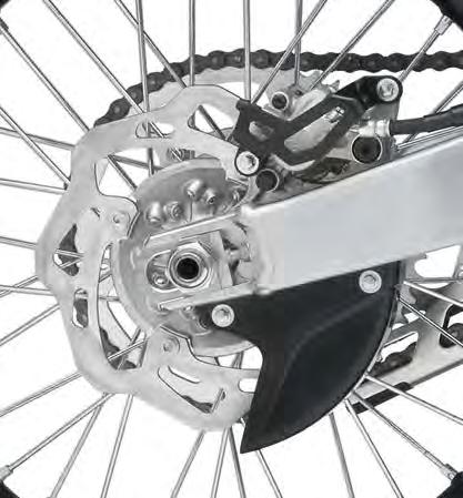 FACTORY-STYLE CHASSIS COMPONENTS AND TUNING Other race-oriented chassis components * Petal disc brakes are among the KX250F s numerous factory-style components.