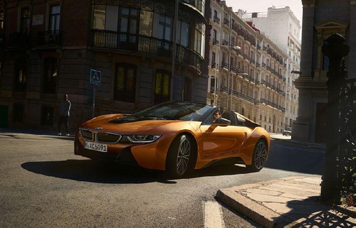 DRIVETRAIN AND DRIVING DYNAMICS. INNOVATION AND TECHNOLOGY. 18 19 DRIVE AND DRIVING DYNAMICS IN THE NEW BMW i8 ROADSTER AND THE NEW BMW i8 COUPÉ. SPECTACULAR APPEARANCE WITH STRONG ACCELERATION.