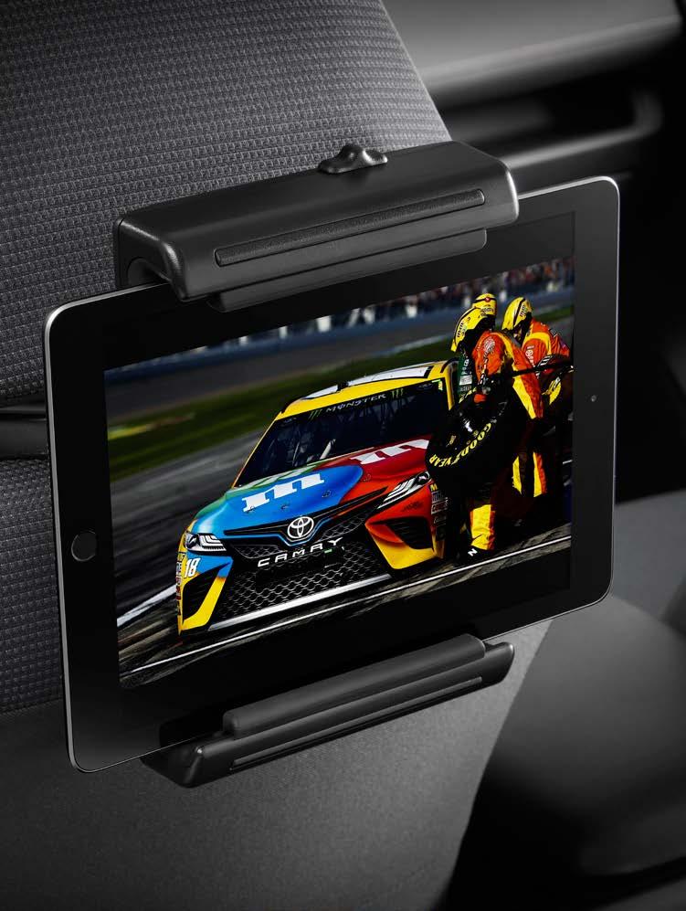 INFERIOR ACCESSORIES Universal Tablet Holder 5 Compatible with virtually all multimedia devices, it holds your tablet, phone, music or video player in place.