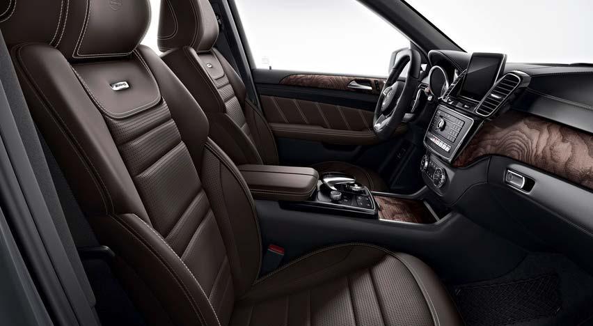 performance flat bottom in black Nappa steering wheel in Nappa leather/dinamica Leather/DINAMICA