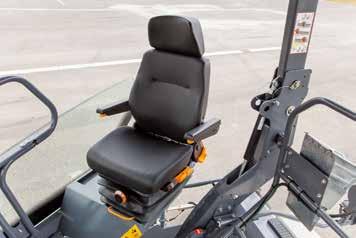 VÖGELE ErgoPlus 3 The ErgoPlus 3 Operator s Stand Excellent All-Round Visibility The comfortable operator s stand gives an unobstructed view of all crucial