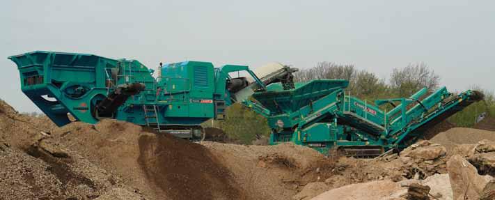 WARRIOR Warrior 1400 WARRIOR Warrior 1800 The Powerscreen Warrior 1400 is a flexible screening machine, aimed at small to medium sized operators who require a high performing, heavy duty, versatile