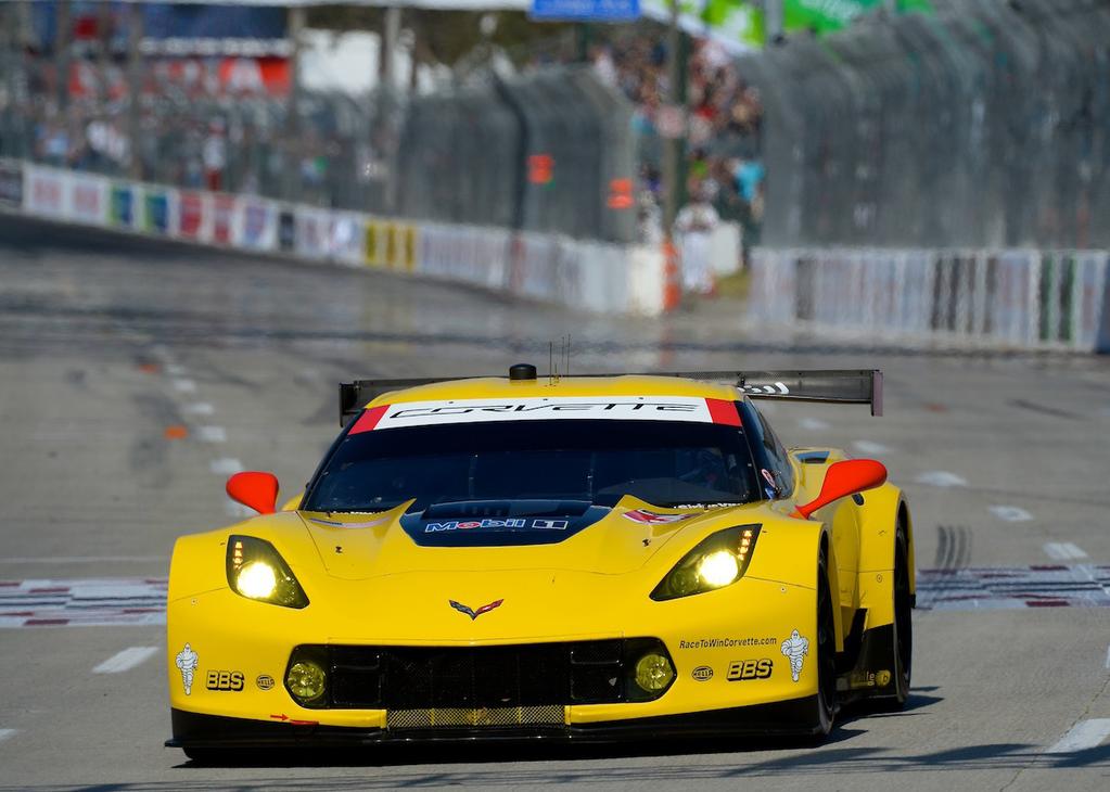 6 FAST FACT Big change in 2014 sports cars The world of sports car racing in North America changed as the new TUDOR United SportsCar Championship launched in January 2014.