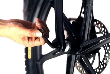 towards inside. Step 4: Tighten the bottom bracket screw of the left side front fork, should not screw too tightly.