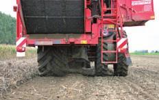 Spread the load: The well-proven rubber track option for rear left-hand side of the machine