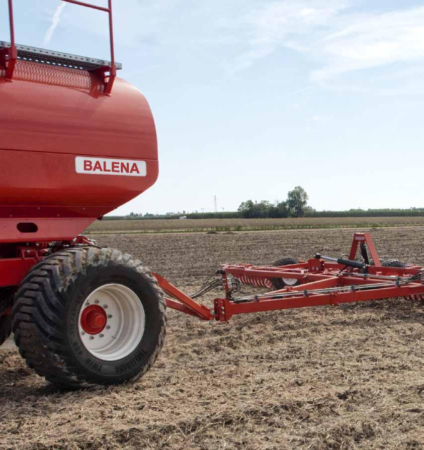 ROLLER The rear spiral roller performs two jobs: Ground levelling - seed covering Soil reconsolidation The spiral design guarantees a very effective soil levelling, the heavy design