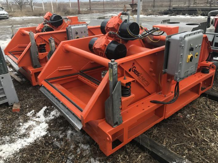 RENTAL FLEET - SHALE SHAKERS Linear motion for fast conveyance and heavy loading plus balanced elliptical motion for maximum retention time and drier cuttings.